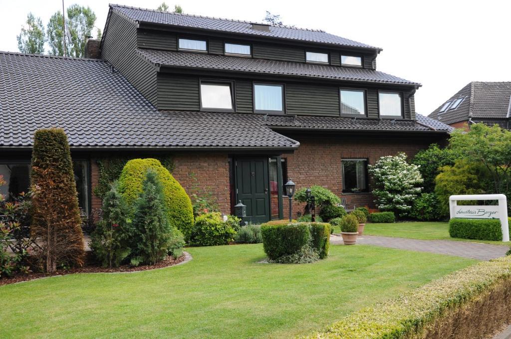 Landhaus Berger Casa de hóspedes Feldhausen Exterior foto
